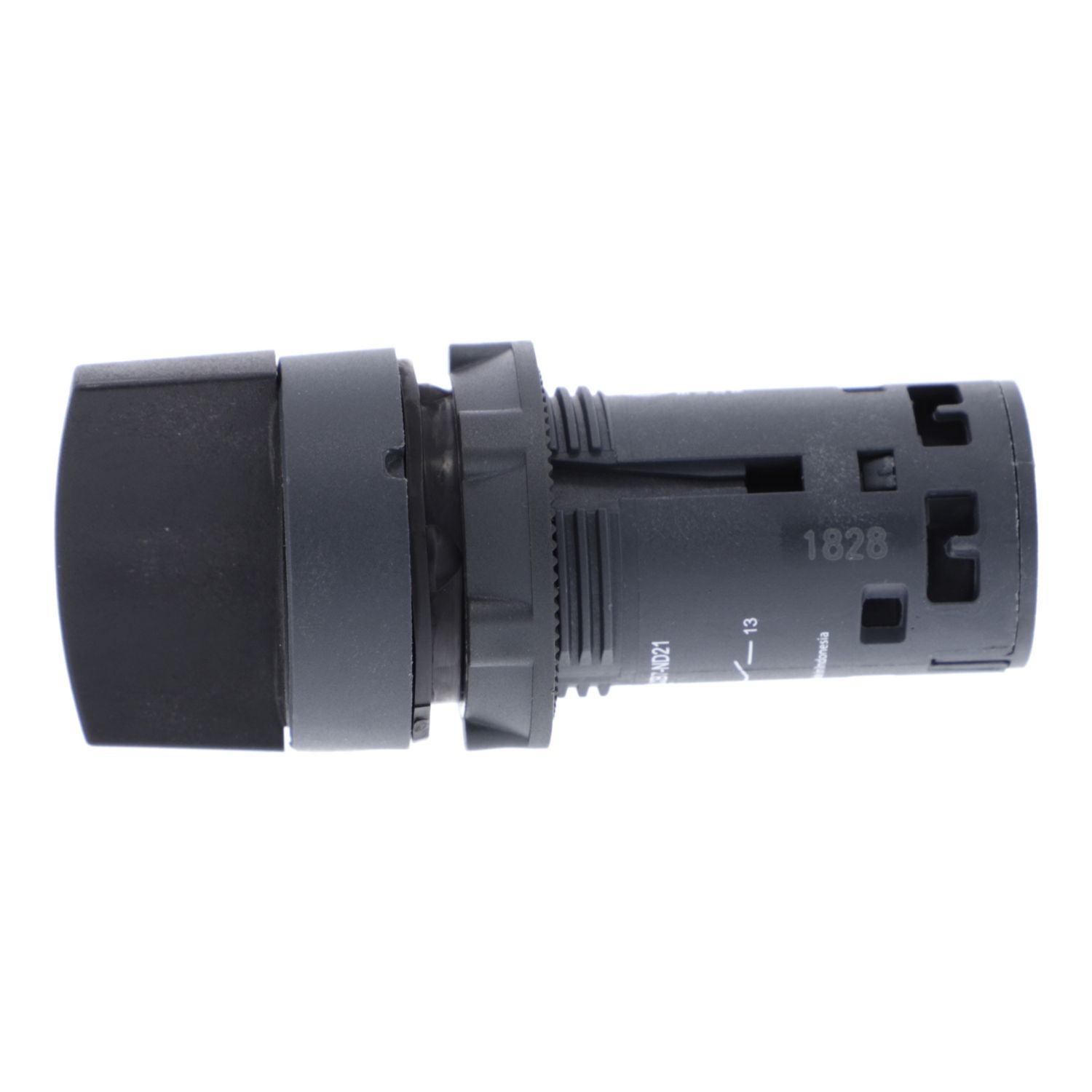 Picture of Monolithic selector switch, Harmony XB7, plastic, black, 22mm, stay put, 3 positions, stay put, 2NO