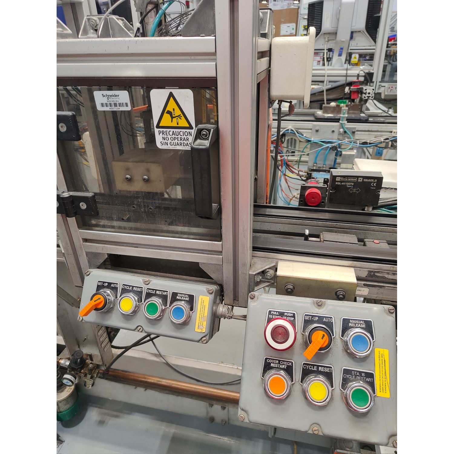Picture of Contact block with protected terminals, Harmony 9001K, Harmony 9001SK, 240V, screw clamp terminal, power reed, hermetically sealed, 1NO