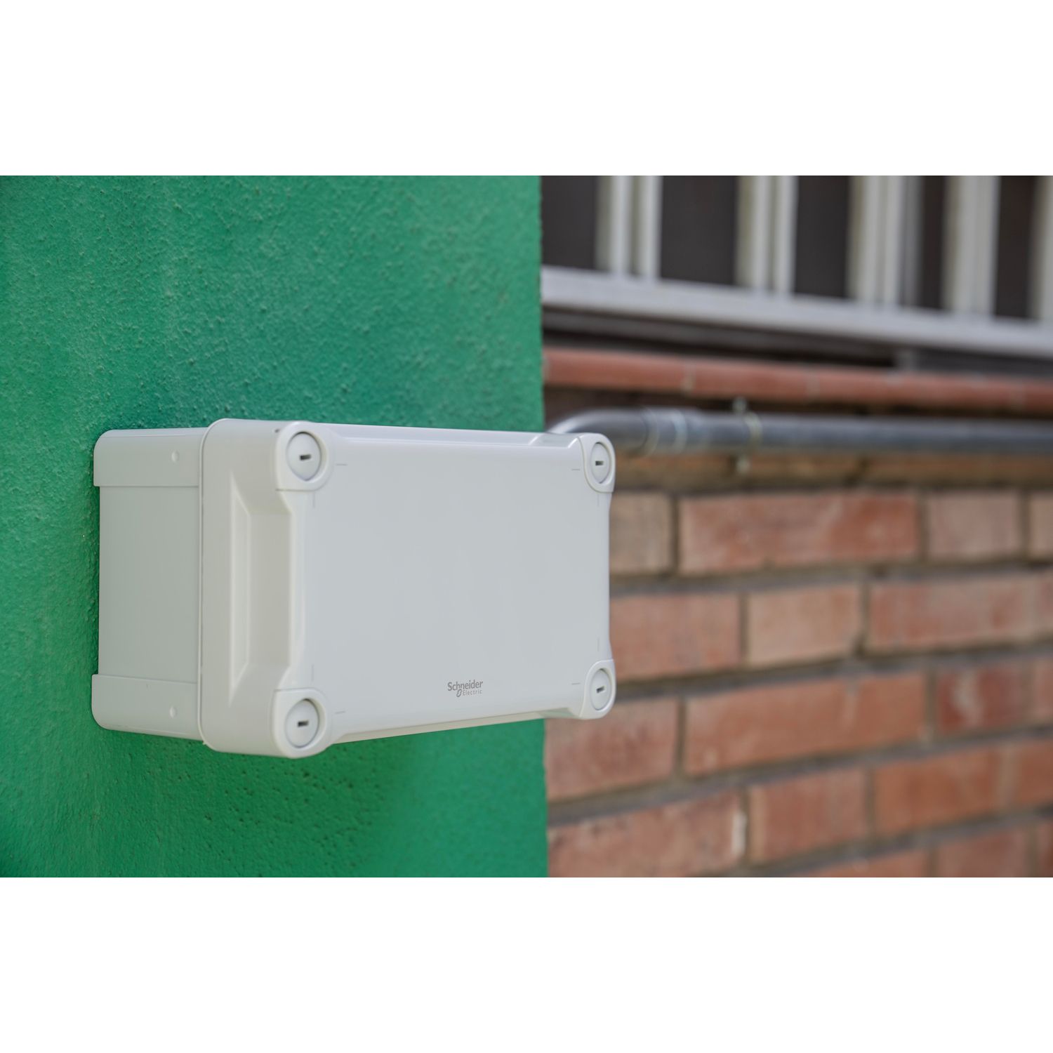 Picture of PC box, Thalassa, IP66 IK08 RAL7035 Int.H275W225D80 Ext.H291W241D88 opaque PC cover H20