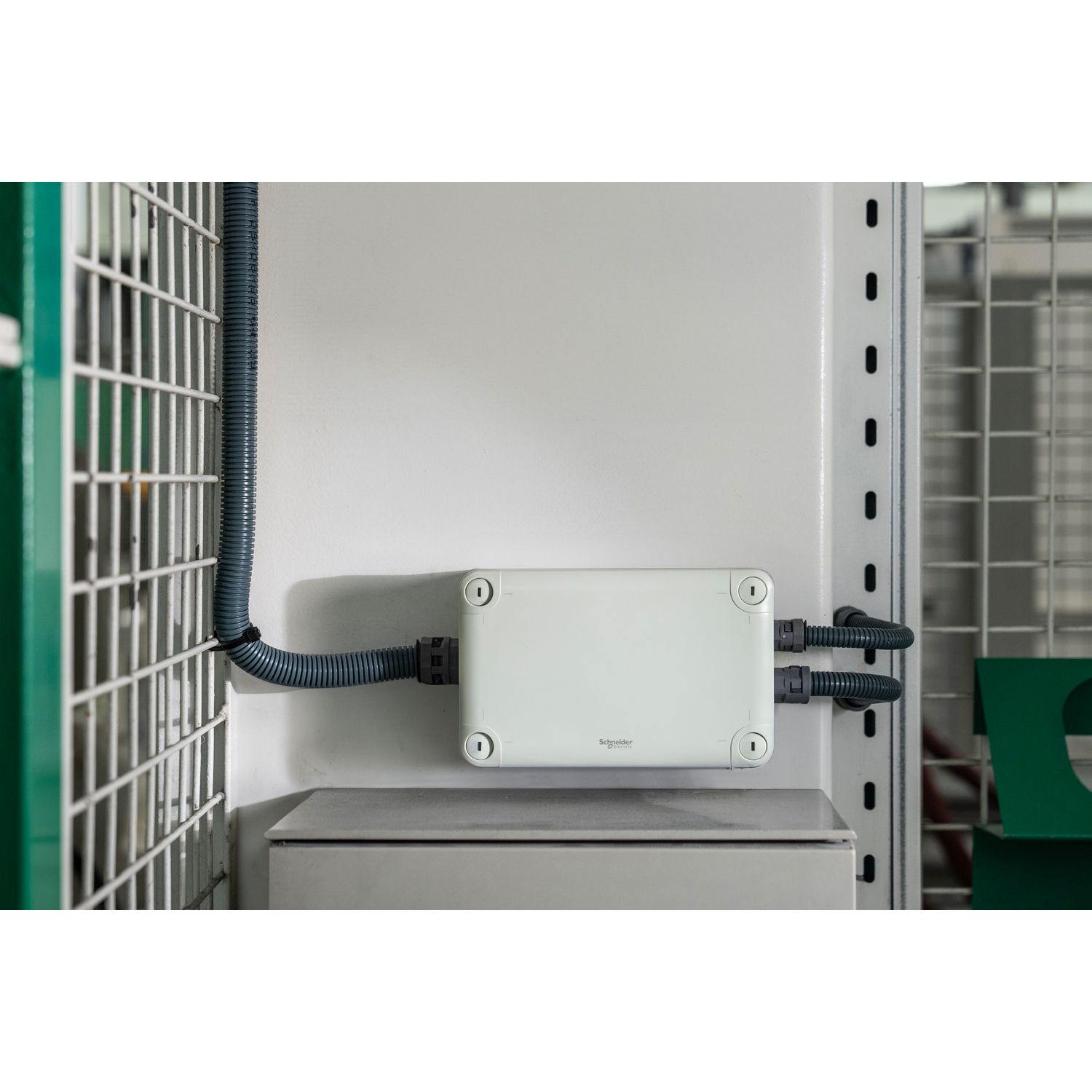 Picture of ABS box, Thalassa, IP66 IK07 RAL7035 Int.H275W225D160 Ext.H291W241D168 Opaque cover H60
