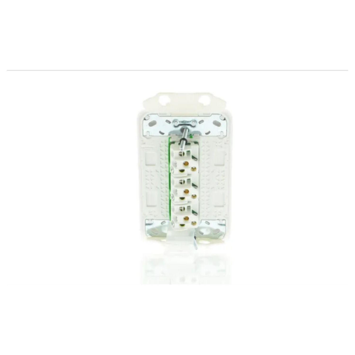 Picture of Flush Switch, Clipsal Iconic, 3 Gang, Vertical Mount, 1-Way/2-Way, 230/240V 10AX